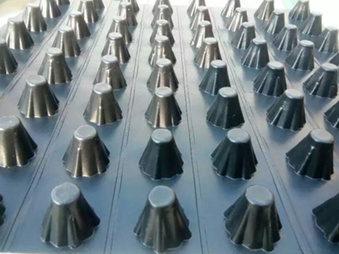 地下車庫(kù)頂板排水板